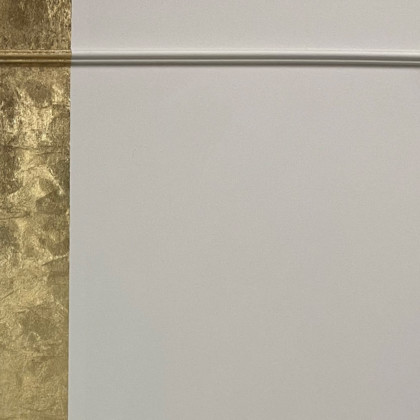 Cornice versace con doratura a missione